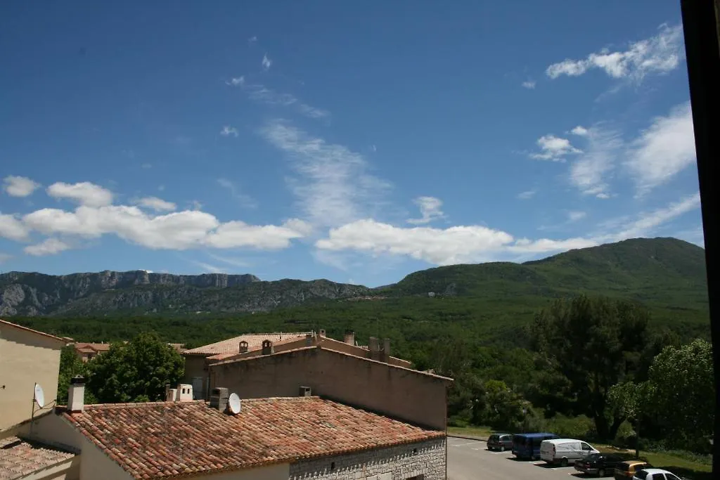 Auberge Des Salles Les Salles-sur-Verdon Hotel