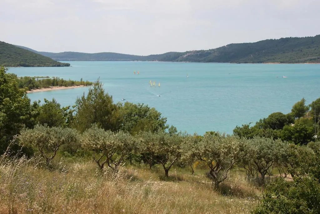 Auberge des Salles Les Salles-sur-Verdon 2*,